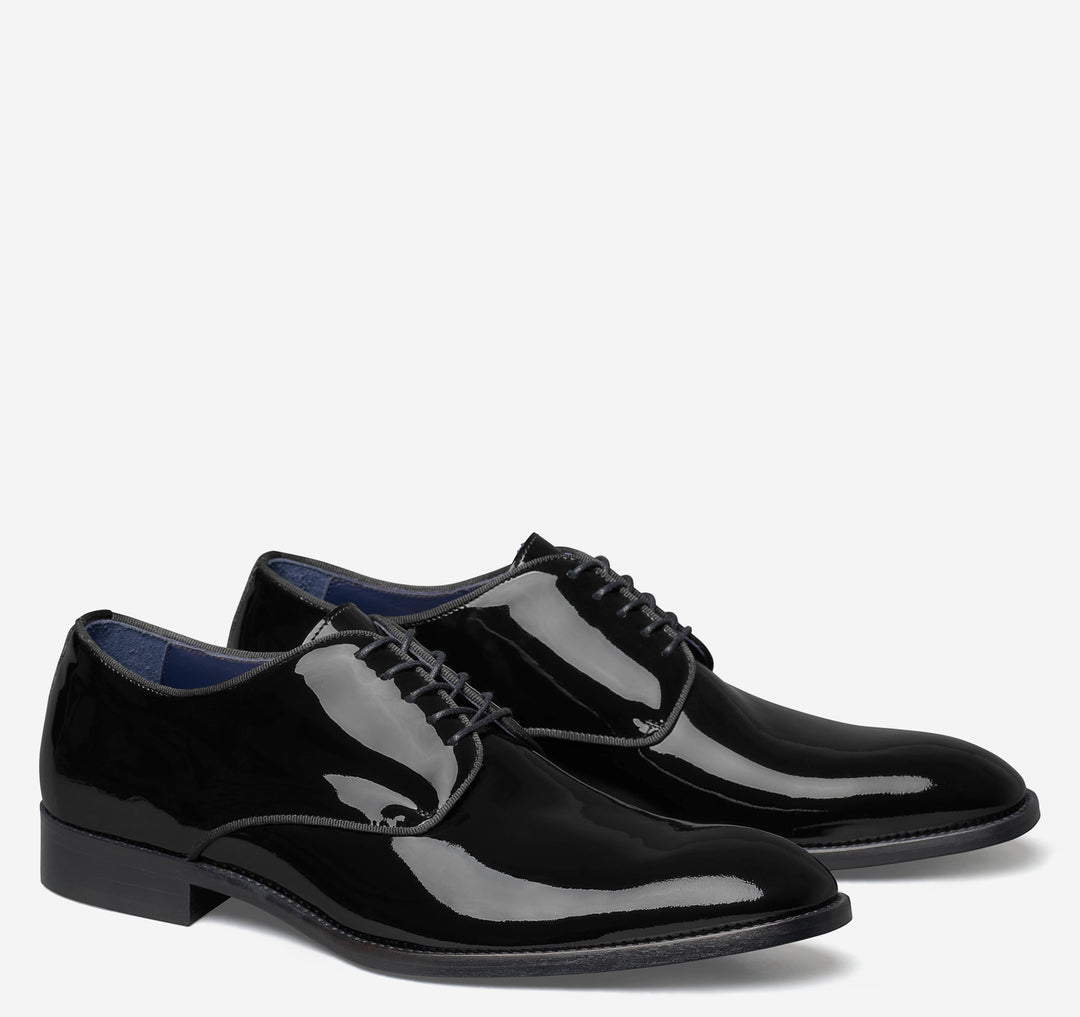 Johnston & Murphy Patent Leather Kinser Shoe - Black