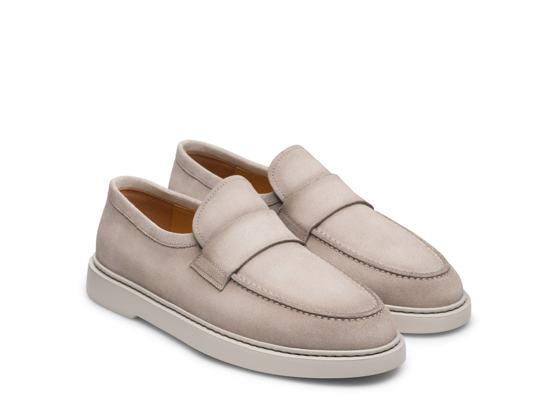 Magnanni Bandera Suede Loafer - Bone