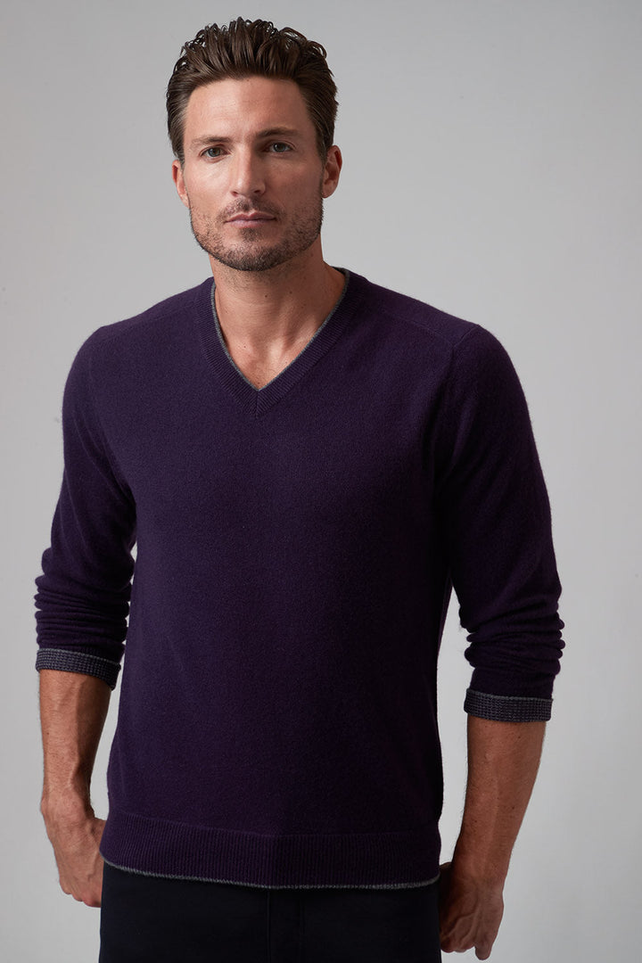 Raffi Cashmere V-Neck Sweater - Eggplant